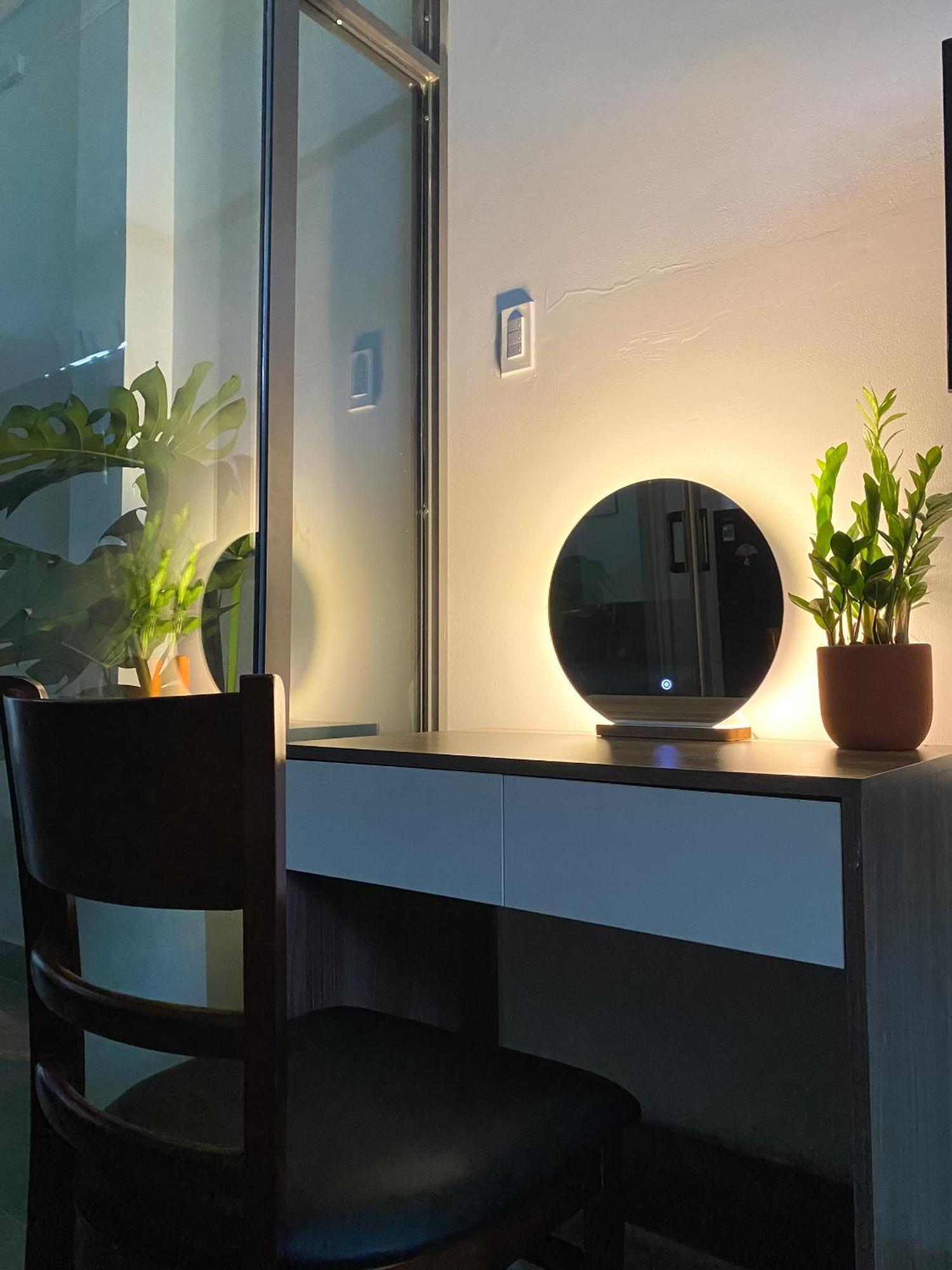Modern Calmette Home - Central Hcmc Comfort & Convenience Khách sạn hẻo lánh *